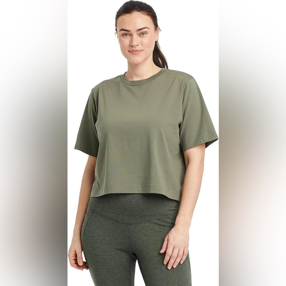 All In Motion Athletic Crop Top Boxy Fit
